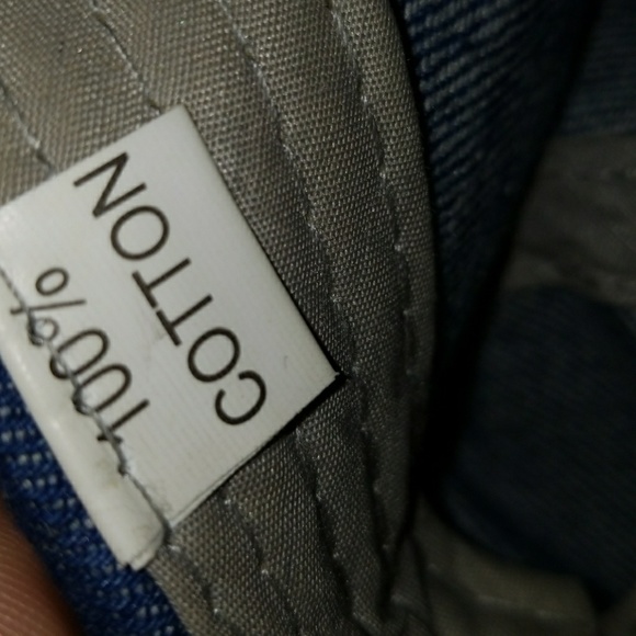 Hat - Picture 4 of 4